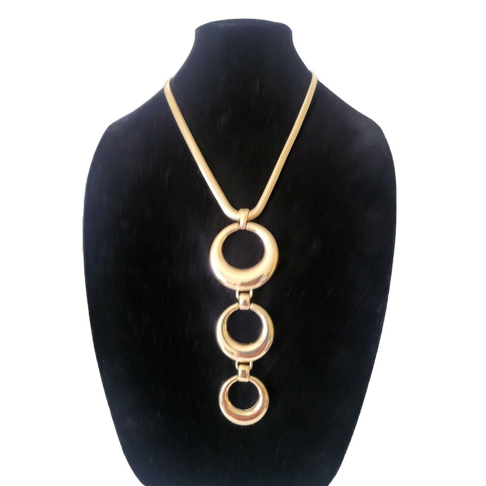 Designer Signrd Julies B Gold-tone Three Rings Cycle Pendant Chain Necklace